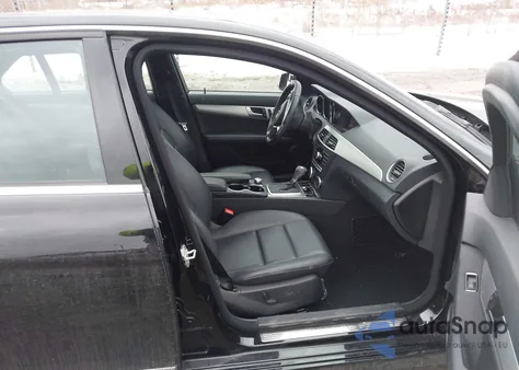 2013 Mercedes-Benz C 300 Sport 4Matic from USA, damaged, VIN WDDGF8AB6DR292367